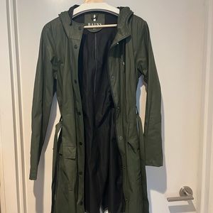 EUC. Rains hooded belted rain coat M/L